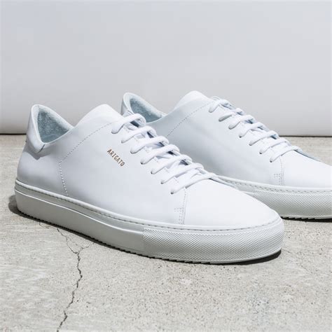 trendy white shoes for men